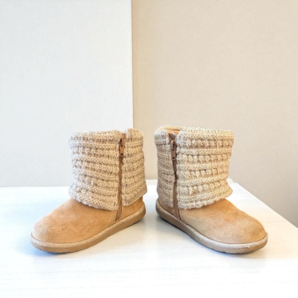 Seychelles Kids Beige Butterfly Knit Boots - Picture 5 of 14